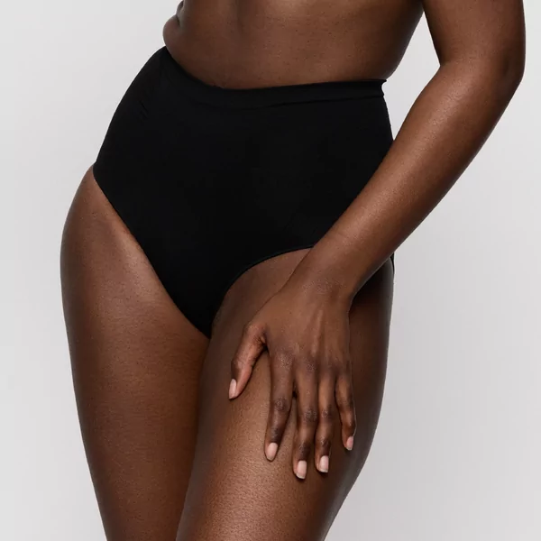 PrimaDonna Nudda Corrigerende Tailleslip - Zwart